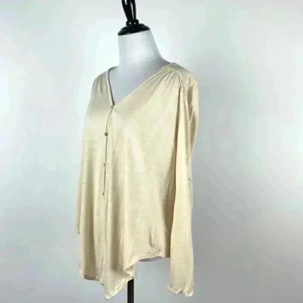 Max Studio Top Size S Cream Button Down V-Neck - image 8